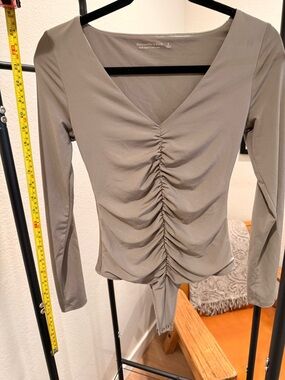 Abercrombie & Fitch Taupe Ruched V-Neck Long-Sleeve Top